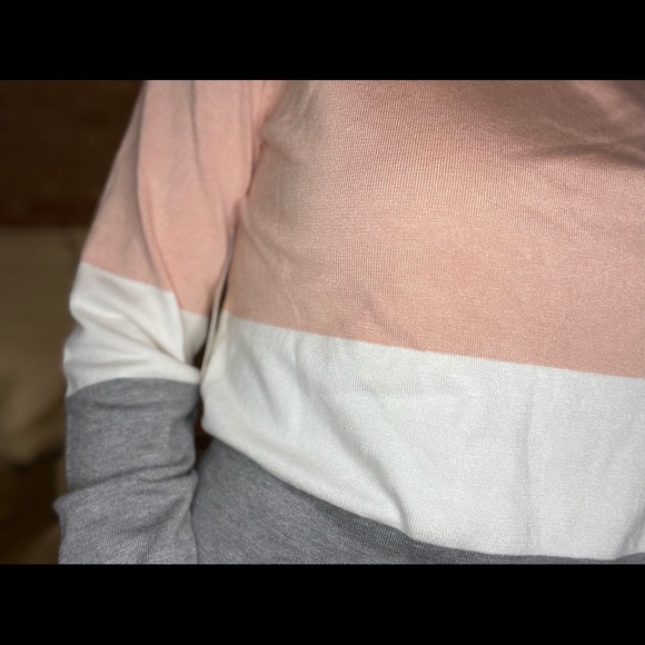 NWT Pink Calvin Klein Turtleneck Sweater Size M - Picture 6 of 7